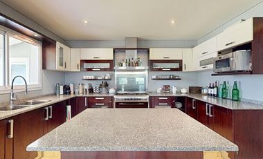 Casa en Venta en Abril Club de Campo