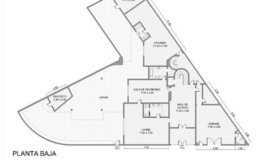Casa en Barrio Parque con 7 dormitorios, jardin, terraza, 2 cocheras, 2 ascensores, 45 m de frente