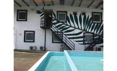 VENDO HOTEL CON LOCALES COMERCIALES EN METETI DARIEN OPERATIVO