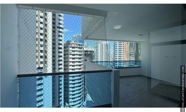 SEA CONFIABLE VENDE APARTAMENTO EN PH DELUXE