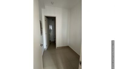 SEA CONFIABLE VENDE APARTAMENTO EN PH DELUXE