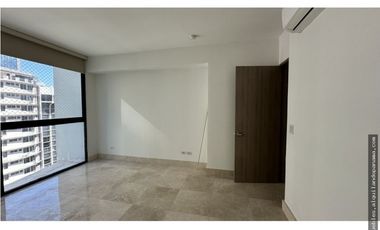 SEA CONFIABLE VENDE APARTAMENTO EN PH DELUXE
