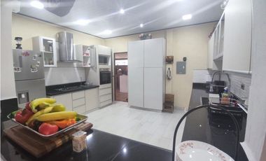 Venta casa Altos de Cerro Azul