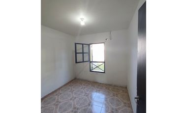 CASA EN ITAEMBE MINI CALLE 133 CASI 188