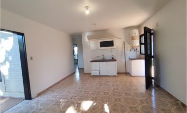 CASA EN ITAEMBE MINI CALLE 133 CASI 188