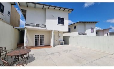 LAS CUMBRES / PH VISTAS DEL LAGO / 3 HABITACI. / 267m2 / TERRAZA / YG
