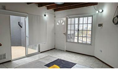DEPARTAMENTO 2 AMBIENTES - 1er PISO DTO 