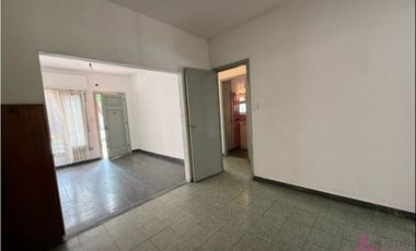 CASA DESTINO PROFESIONAL ALQUILER LAVALLE 1200 ITUZAINGO