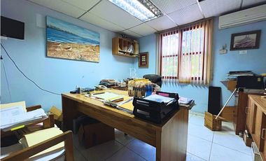 VENTA DE CASA COMERCIAL/ LOTE ZONIFICACION MP-RM3C2, BELLA VISTA (8)