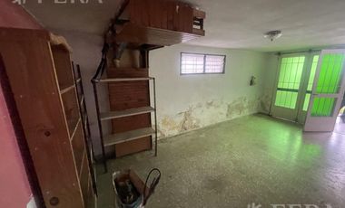 Venta casa 3 ambientes con cochera en Quilmes