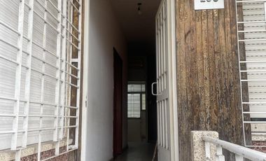 Venta casa 3 ambientes con cochera en Quilmes