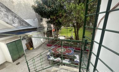 Venta casa 3 ambientes con cochera en Quilmes
