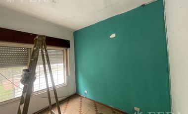 Venta casa 3 ambientes con cochera en Quilmes