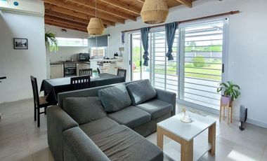 Casa en Venta en Villa Parque Sicardi