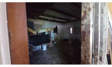 Venta de Galera industrial con oficina  y bodega