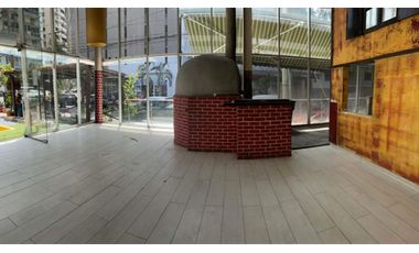 ALQUILER DE LOCAL COMERCIAL EN Downtown El Cangrejo