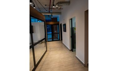 Venta de oficina en Santa María (SMOP) GTA