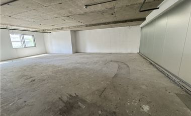 Alquiler de Oficina o Local Comercial en  Costa del Este  Dream Plaza