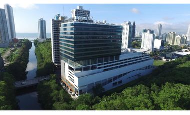Alquiler de Oficina o Local Comercial en  Costa del Este  Dream Plaza