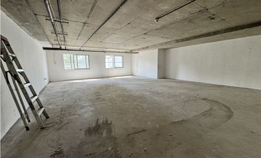 Alquiler de Oficina o Local Comercial en  Costa del Este  Dream Plaza