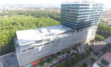 Alquiler de Oficina o Local Comercial en  Costa del Este  Dream Plaza