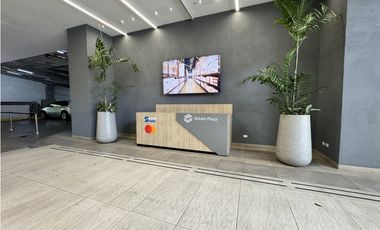 Alquiler de Oficina o Local Comercial en  Costa del Este  Dream Plaza