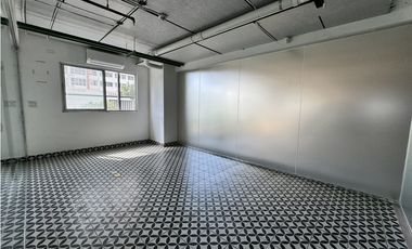 Alquiler de Oficina o Local Comercial en  Costa del Este  Dream Plaza