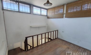 Retasada! oportunidad! Casa en Ph al frente en Temperley.