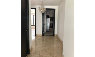 ALQUILER CASA COSTA DEL ESTE