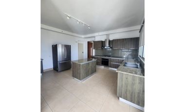 Alquiler Apartamento en Costa del Este, Edificio Paramount