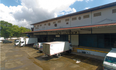 SE ALQUILA CENTRICAS BODEGAS COMERCIALES
