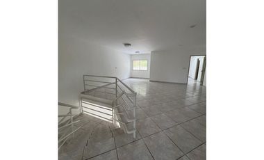 Vendo casa en Dos Mares