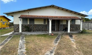 VENDO CASA EN GORGONA