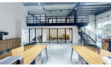 Alquiler Bodega 393m2 - Panama Viejo Business Center