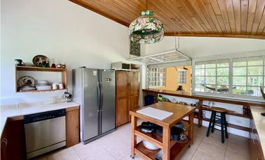 Se Vende Finca con Cabañas en San Carlos