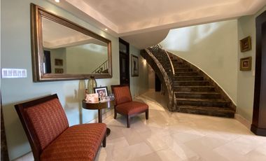 Venta de PENTHOUSE en PH Golf Tower (TMP)