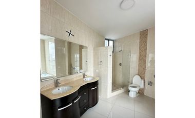 Avenida Balboa,v/mar, lujo 290m2 a solo $630K