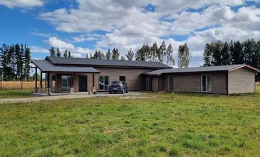 Casa en venta  en FRUTILLAR