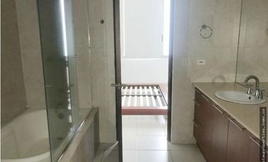 Alquilo apartamento en Amador