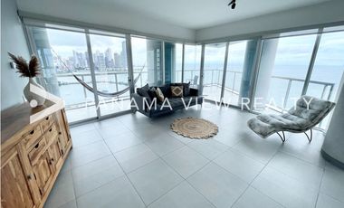 YACHT CLUB / AVENIDA BALBOA / VENTA o ALQUILER