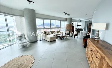 YACHT CLUB / AVENIDA BALBOA / VENTA o ALQUILER