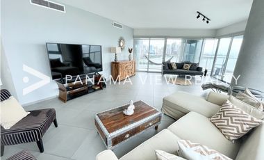 YACHT CLUB / AVENIDA BALBOA / VENTA o ALQUILER