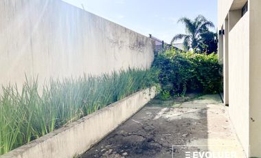Venta Casa de 3 plantas, jardín y pileta en Palermo Chico