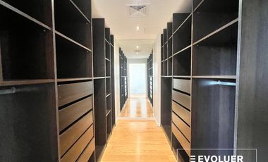 Venta Casa de 3 plantas, jardín y pileta en Palermo Chico