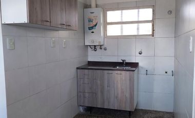 Depto 2 dormitorios en P.A  con terraza exclusiva en Barrio Candiotti