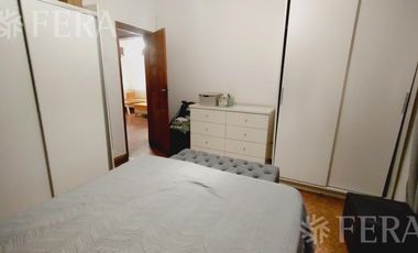 Venta casa 3 ambientes con cochera y patio en Wilde
