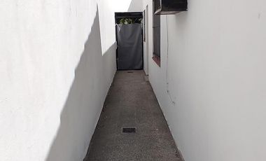 Casa en venta 4 ambientes en Adrogue cercana al centro comercial