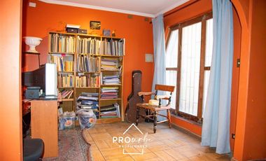 Casa en Venta en Av. Crescente Errázurriz antes de José Manuel Infante