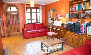 Casa en Venta en Av. Crescente Errázurriz antes de José Manuel Infante