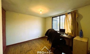 Casa en Venta en Amplio Terreno de 524 M2